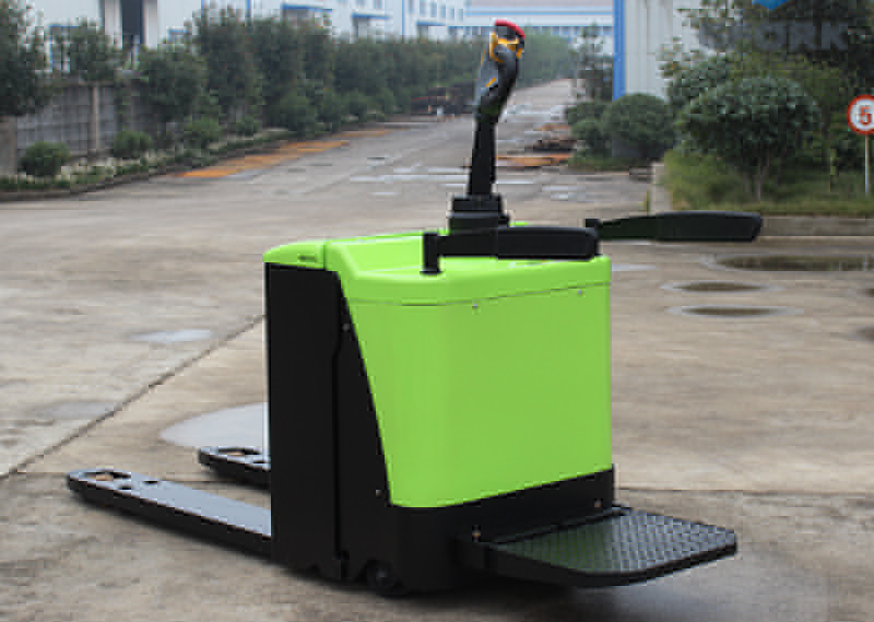 Electric pallet truckDriving type