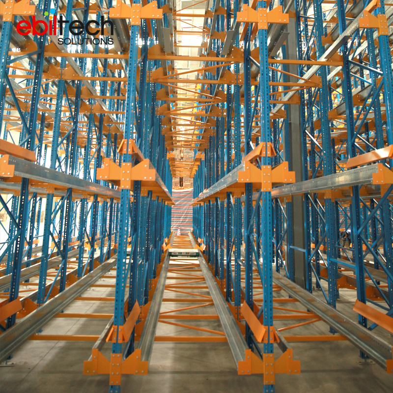 pallet runner5.jpg pallet runner5.jpg